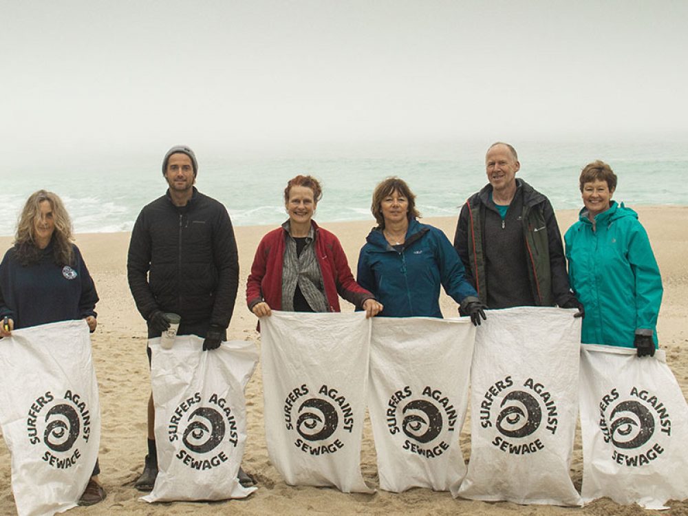 Team of cleaners of the Planet PK beach clean